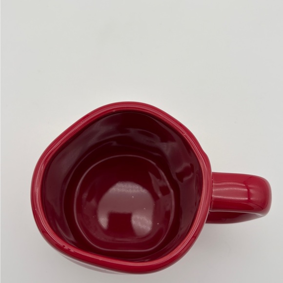 Pre Owned Rae Dunn Valentine Theme Red With White Text XOXO Mug with Heart Lid - Picture 3 of 4